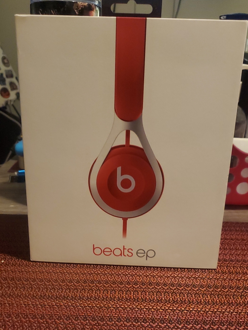 Beats EP Wired On-ear Red Headphones - BRAND NEW